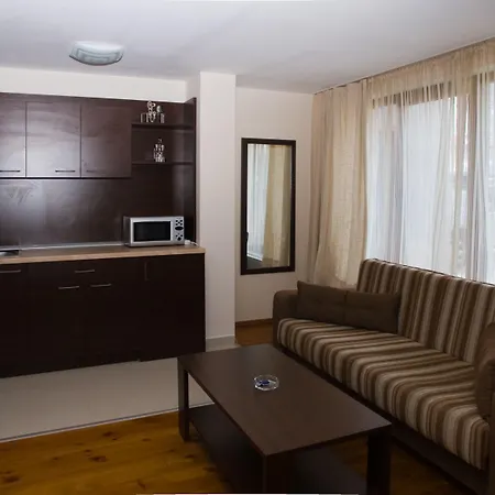 Apartmanhotel Grand Montana 2*