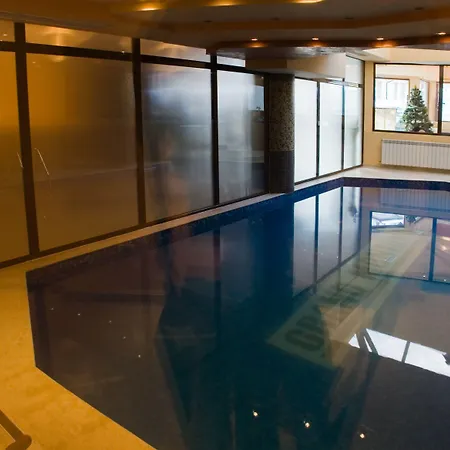 Apartmanhotel Grand Montana 2*