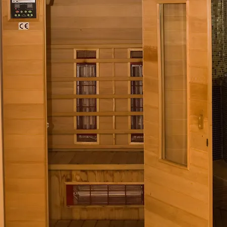 Grand Montana Апарт-отель Банско