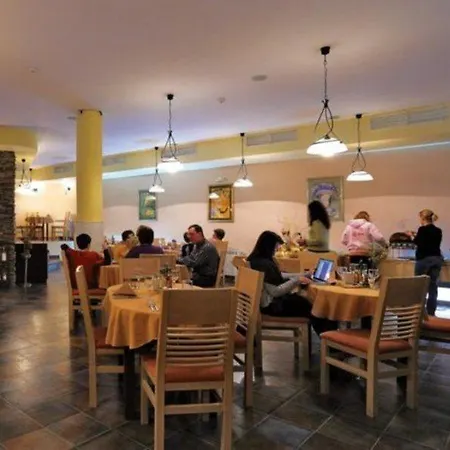 Апарт-отель Grand Montana Банско