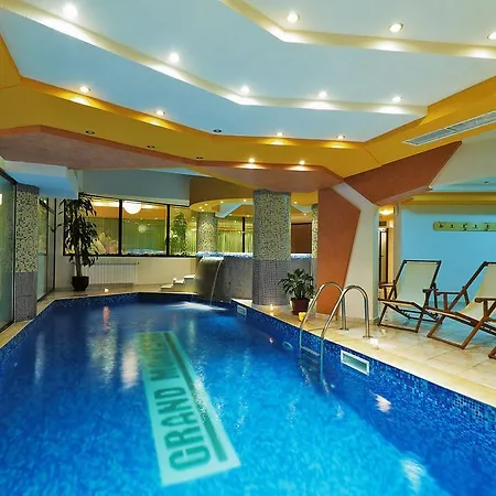 Апарт-отель Grand Montana Банско