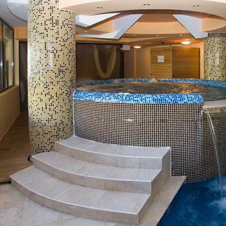 Апарт-отель Grand Montana Банско