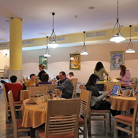 Grand Montana Апарт-отель