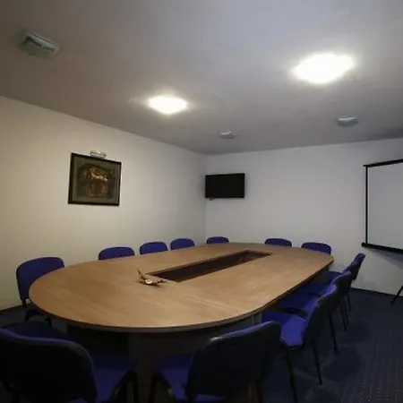 Grand Montana Апарт-отель 2*