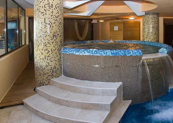 Апарт-отель Grand Montana Банско