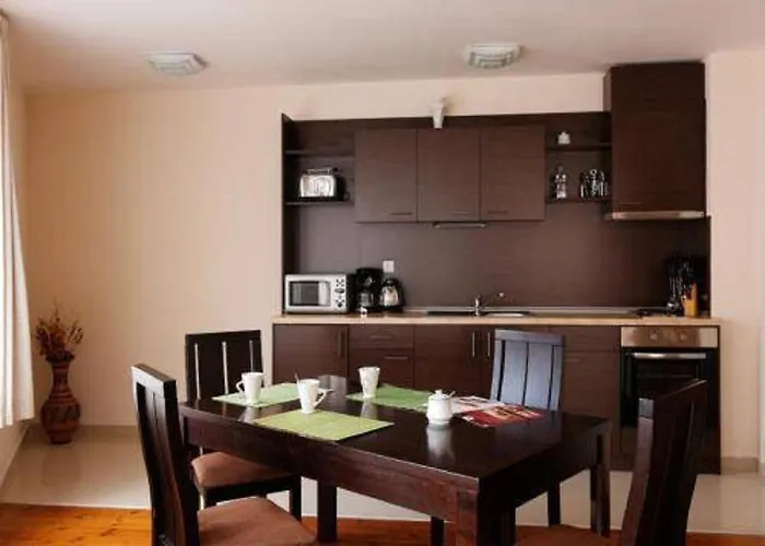 Апарт-отель Grand Montana 2*